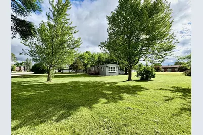 210 3rd Avenue SW, Baudette, MN 56623 - Photo 6