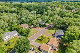 2593 Germain St N, Maplewood, MN 55109 - Photo 36