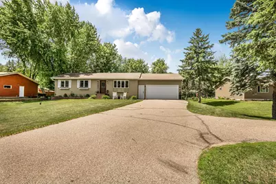 1433 Riverside Avenue N, Sartell, MN 56377 - Photo 2