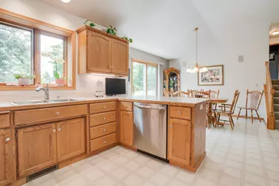 463 42nd Avenue S, Moorhead, MN 56560 - Photo 18