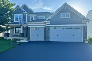 1562 Edgebrook Ln, Carver, MN 55315 - Photo 1