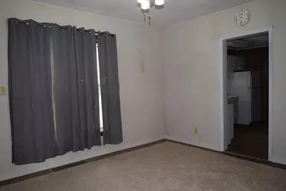 606 S Main Street, Blue Earth, MN 56013 - Photo 4