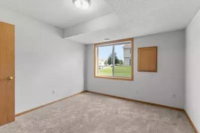 4244 Jarmann Lane, Shakopee, MN 55379 - Photo 24