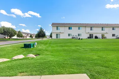 4244 Jarmann Lane, Shakopee, MN 55379 - Photo 36