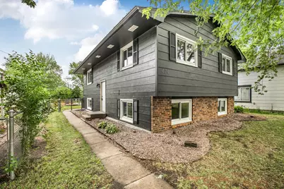 414 19 1/2 Avenue N, Saint Cloud, MN 56303 - Photo 2