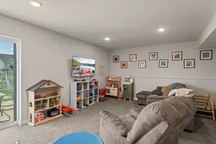 1008 Mulberry Ave NE, Montgomery, MN 56069 - Photo 24
