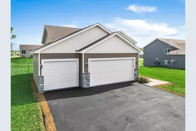1008 Mulberry Avenue NE, Montgomery, MN 56069 - Photo 6