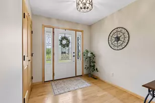 17007 Vickers St NE, Ham Lake, MN 55304 - Photo 6