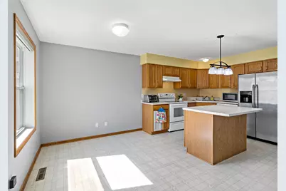 612 1st Avenue NW, Osseo, MN 55369 - Photo 8