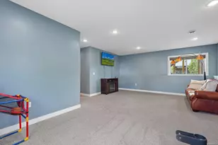 1149 Wyoming St, Roberts, WI 54023 - Photo 14