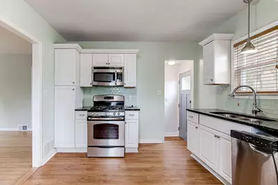 1588 Highland Parkway, Saint Paul, MN 55116 - Photo 10