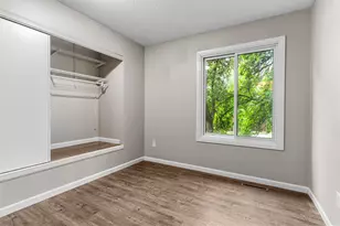 9712 Cimarron Cir, Minnetonka, MN 55305 - Photo 16