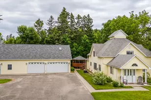 17487 Popplewood Road NE, Hines, MN 56647 - Photo 2