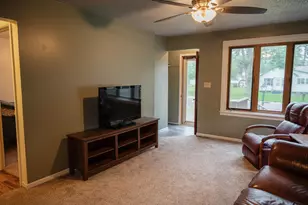 430 Birch St E, Trimont, MN 56176 - Photo 8