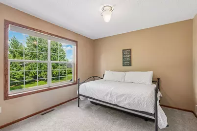 10531 Golden Eagle Trail, Woodbury, MN 55129 - Photo 16