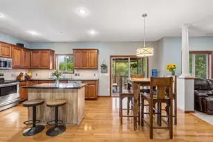 10531 Golden Eagle Trail, Woodbury, MN 55129 - Photo 8
