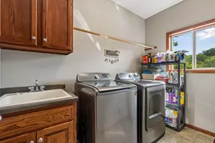 10531 Golden Eagle Trail, Woodbury, MN 55129 - Photo 22