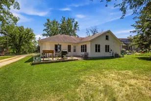 214 Trondheim Rd, Kenyon, MN 55946 - Photo 24