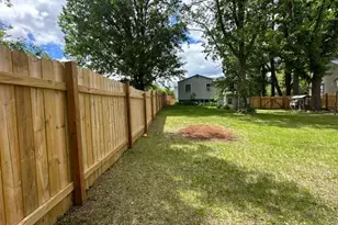 1002 SE 4th St, Grand Rapids, MN 55744 - Photo 36