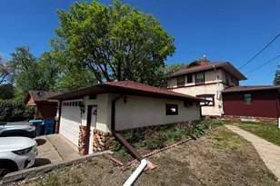 3940 Lake Curve Ave N, Robbinsdale, MN 55422 - Photo 10