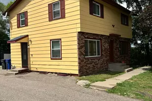 331-333 S McKnight Rd, Saint Paul, MN 55119 - Photo 2