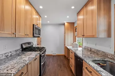 609 Nevada Avenue E, Saint Paul, MN 55130 - Photo 4