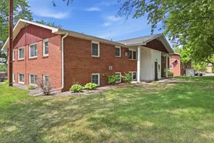 117 3rd Ave S, Sauk Rapids, MN 56379 - Photo 1