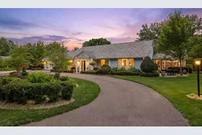 17803 Maple Hill Road, Wayzata, MN 55391 - Photo 2
