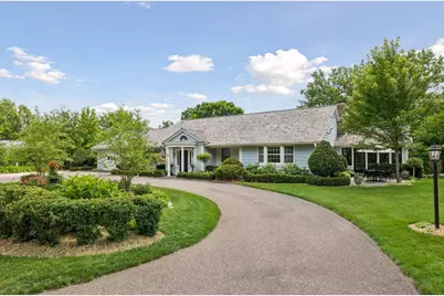 17803 Maple Hill Road, Wayzata, MN 55391 - Photo 2