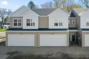 1520 Trellis Ln, West Saint Paul, MN 55118 - Photo 6