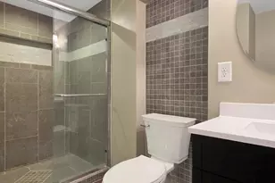 102 Southview Dr, Marshall, MN 56258 - Photo 22