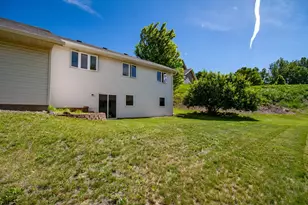 103 Lydia Ln, Fergus Falls, MN 56537 - Photo 4
