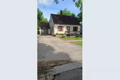 1121 1st Street N, Fargo, ND 58102 - Photo 2