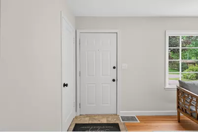 3815 Yates Avenue N, Crystal, MN 55422 - Photo 2
