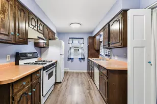1313 Birmingham St, Saint Paul, MN 55106 - Photo 8