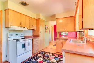 2612 Bixby Ave NE, Bemidji, MN 56601 - Photo 8