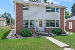 213 2nd Street E, Jasper, MN 56144 - Photo 2