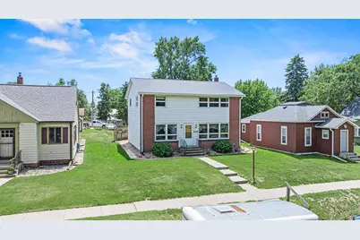213 2nd Street E, Jasper, MN 56144 - Photo 1