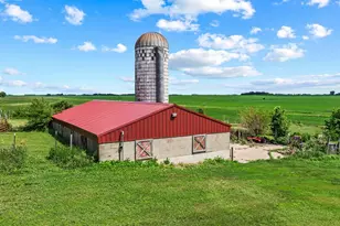 24306 350th St, Belview, MN 56214 - Photo 10