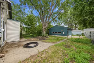 5340 Emerson Ave N, Brooklyn Center, MN 55430 - Photo 20