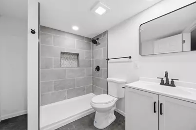 445 Lark Avenue E, Maplewood, MN 55117 - Photo 14