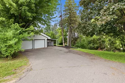 445 Lark Avenue E, Maplewood, MN 55117 - Photo 20