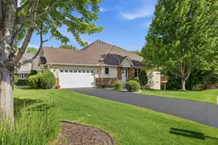 18892 88th Ave N, Maple Grove, MN 55311 - Photo 2