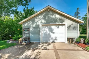 104 6th Ave SW, Pelican Rapids, MN 56572 - Photo 14