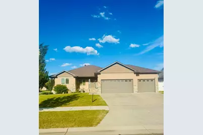 6810 24 Street S, Fargo, ND 58104 - Photo 1