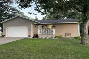 901 22nd Ave SW, Austin, MN 55912 - Photo 6