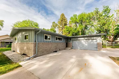 2853 2nd Street N, Fargo, ND 58102 - Photo 2