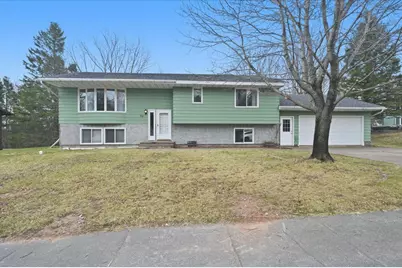 56 Nelson Drive, Silver Bay, MN 55614 - Photo 2