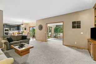 3588 Commonwealth Bay, Woodbury, MN 55125 - Photo 8