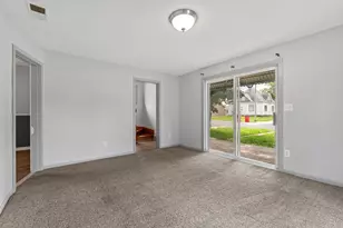109 5th St NE, Stewartville, MN 55976 - Photo 2